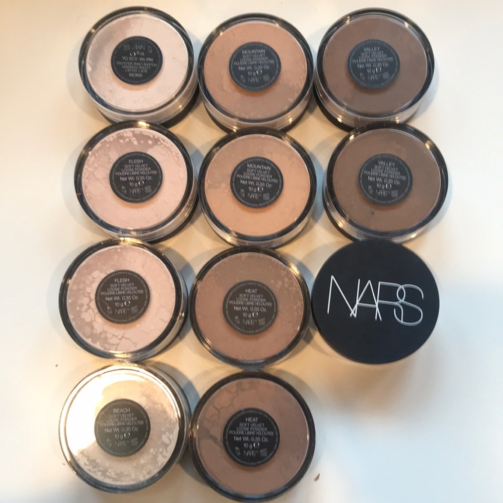Nars soft velvet loose powder